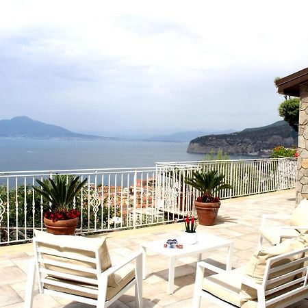 Mirasorrento Villa Exterior photo
